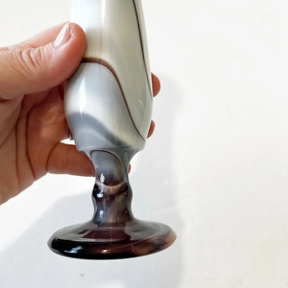 Vintage Amethyst Cream Swirled Twisted Pattern Glass Swung Vase Hand Blown MCM - Picture 6 of 14